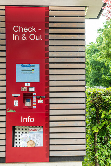 Camping-Katzenkopf-Checkin-Automat